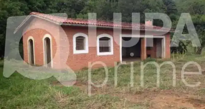 Sobrado para locação no Morro Grande da Boa Vista!