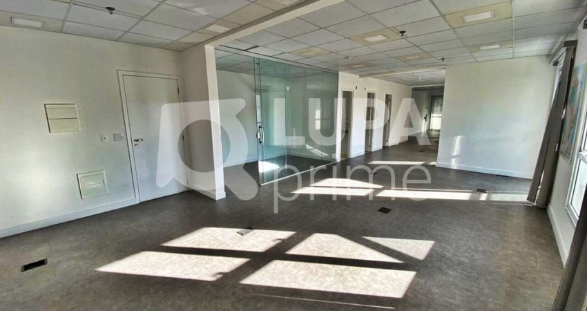 CONJUNTO COMERCIAL COM 183M² PARA LOCAÇÃO NA BARRA FUNDA