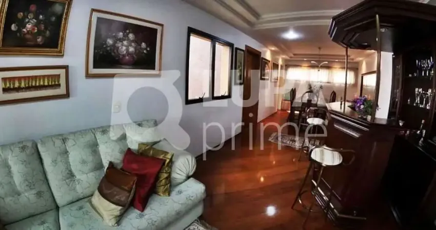 Apartamento com 3 quartos e 3 vagas de garagem à venda em santana