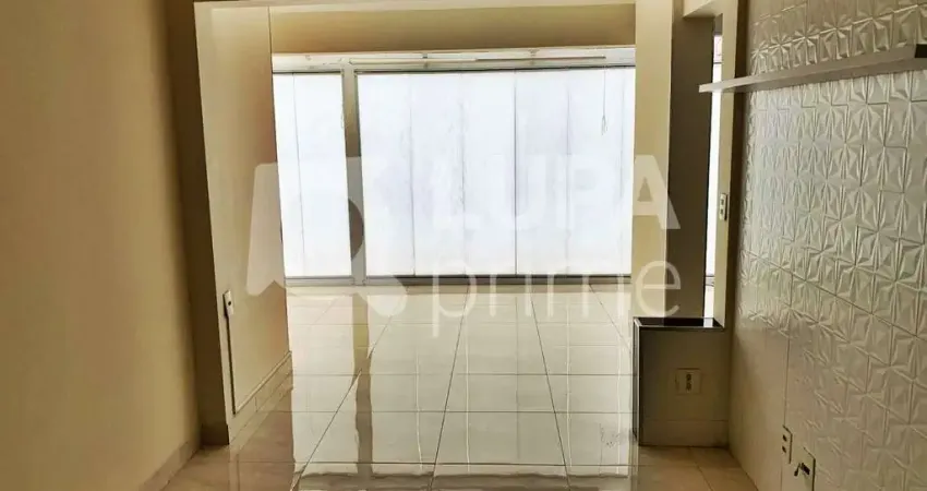 APARTAMENTO COM 2 QUARTOS E 1 VAGA DE GARAGEM À VENDA NA VILA MARIA BAIXA
