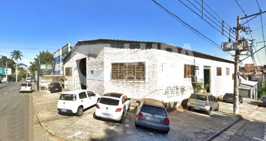 GALPÃO COMERCIAL COM 860M² PARA LOCAÇÃO EM GUARULHOS