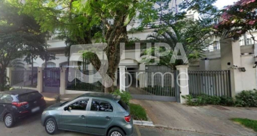 Apartamento com 3 dormitórios sendo suítes á venda no Jardim São Paulo
