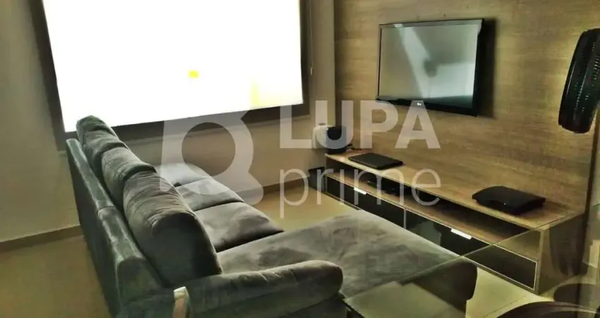 CASA COM 2 QUARTOS E 3 VAGAS DE GARAGEM À VENDA NA VILA CARRÃO