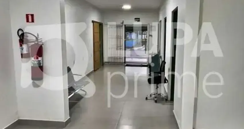 CASA COMERCIAL COM 440M² DE ÁREA CONSTRUÍDA À VENDA EM GUARULHOS