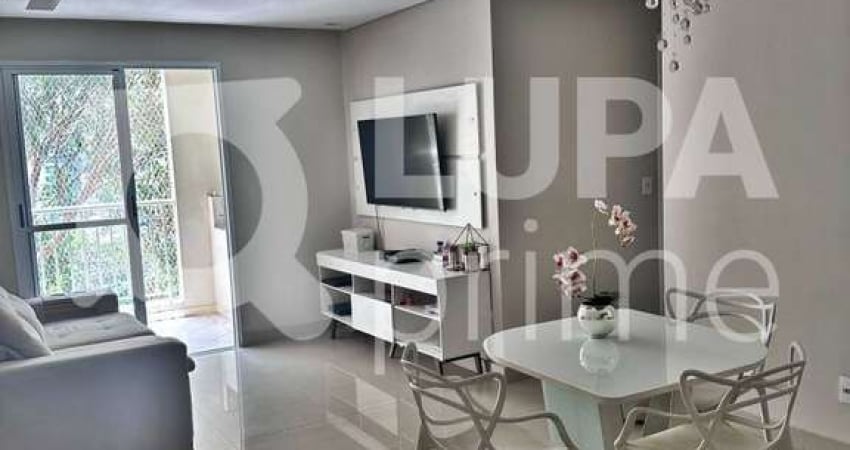 APARTAMENTO COM 3 QUARTOS E 2 VAGAS DE GARAGEM À VENDA NA VILA ALPINA