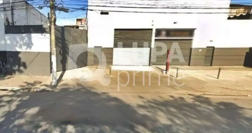 GALPÃO COMERCIAL COM 420M² PARA LOCAÇÃO NO PARQUE NOVO MUNDO