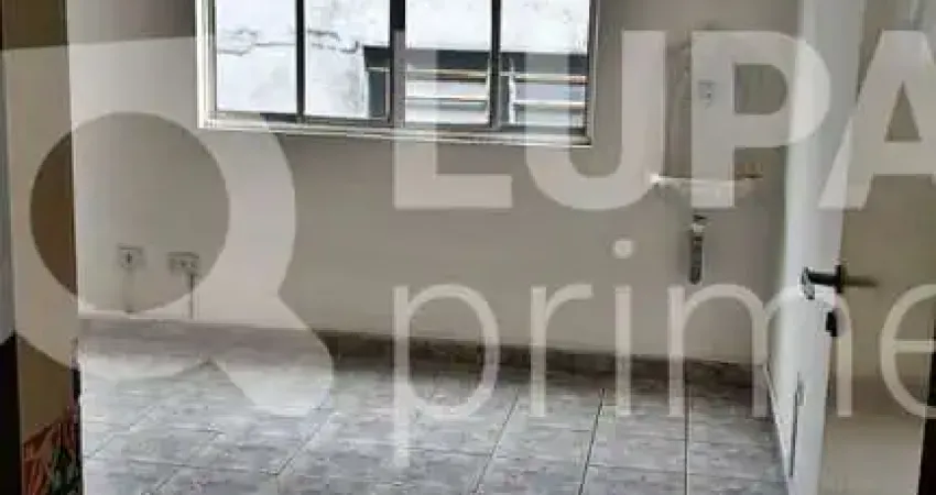 SALA COMERCIAL COM 18M² PARA LOCAÇÃO NA VILA MARIA ALTA