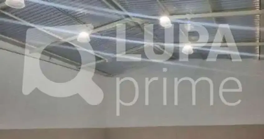 GALPÃO COMERCIAL COM 400M² PARA LOCAÇÃO NO PARQUE NOVO MUNDO