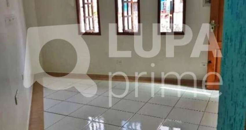 CASA COM 3 QUARTOS E 1 VAGA DE GARAGEM À VENDA NA VILA MEDEIROS