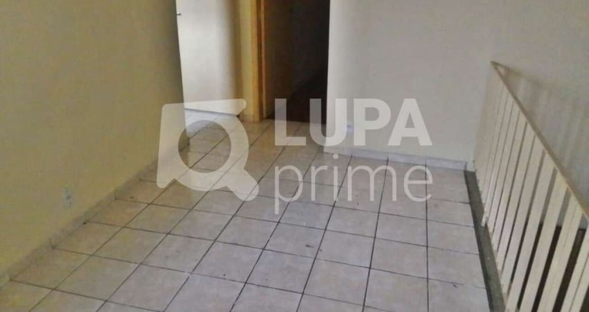 Casa com 2 quartos para alugar na Rua Osaka, 172, Vila Maria, São Paulo