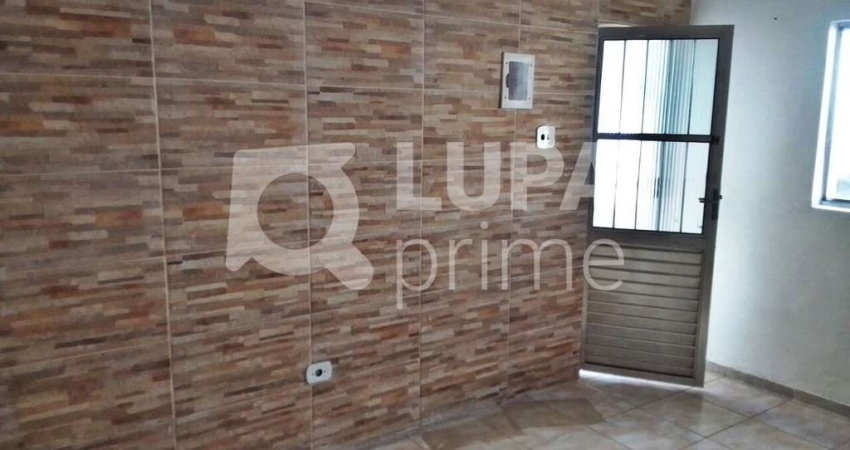 CASA COM 1 QUARTO E 1 VAGA DE GARAGEM PARA LOCAÇÃO NA VILA GUILHERME