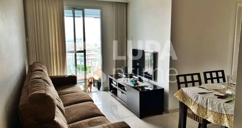 APARTAMENTO COM 3 QUARTOS E 1 VAGA DE GARAGEM À NO PARQUE NOVO MUNDO