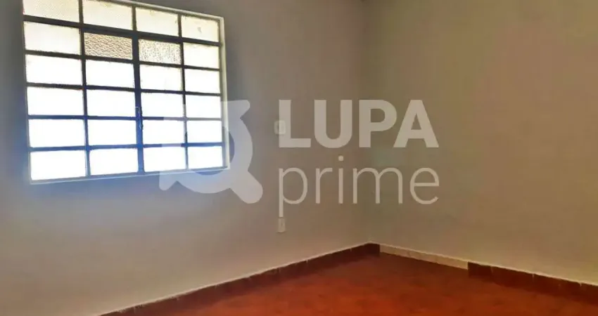 CASA COM 1 QUARTO E 1 VAGA DE GARAGEM PARA LOCAÇÃO NA VILA MARIA
