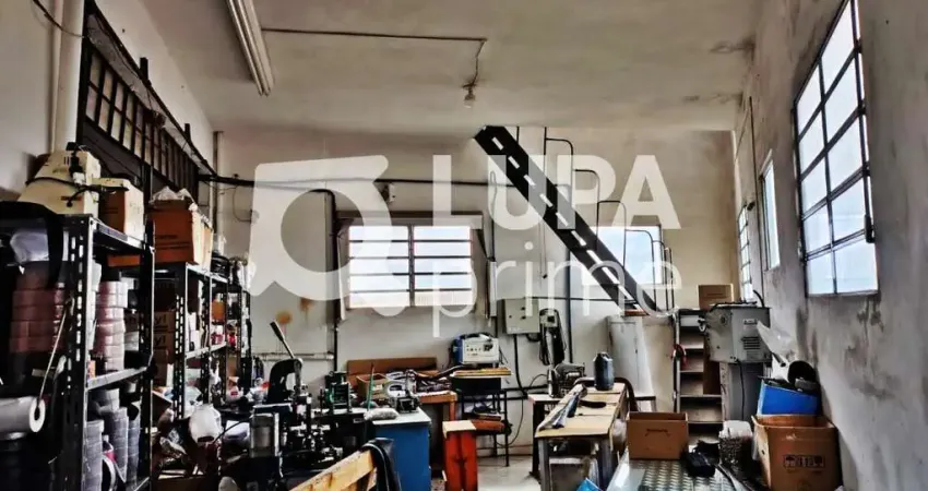 Prédio com 4 salas para alugar na Rua Padre Sabóia de Medeiros, 1082, Vila Maria Alta, São Paulo