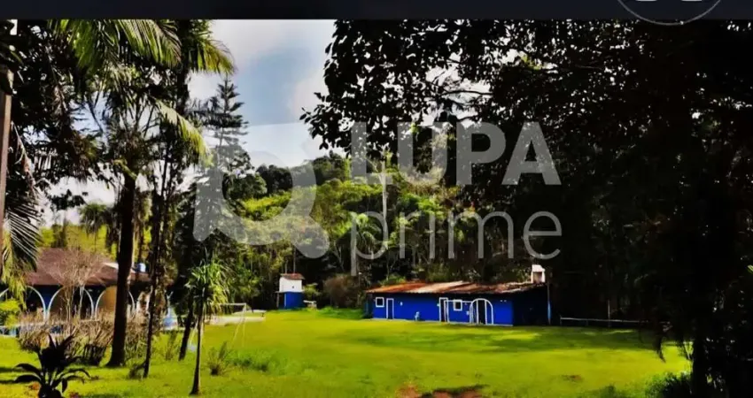 Chácara / sítio com 7 quartos à venda na Rua Pio XII, 2000, Capoavinha, Mairiporã