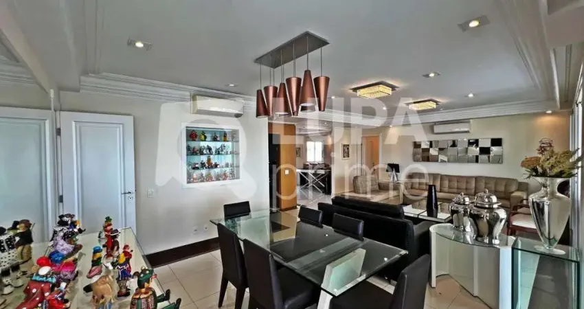 Apartamento com 4 quartos e 4 vagas de garagem à venda no parque da mooca