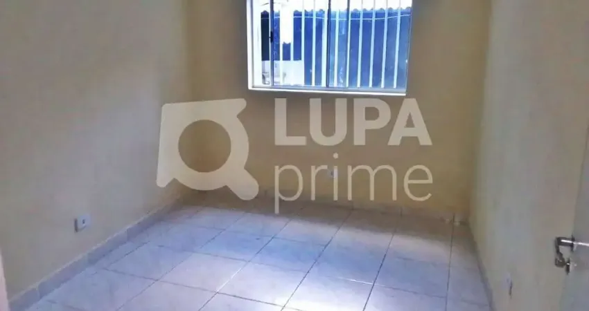 Casa com 3 quartos para alugar na Rua Cássio de Almeida, 718, Vila Guilherme, São Paulo
