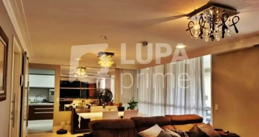 Apartamento com 4 quartos e 3 vagas de garagem à venda em santana