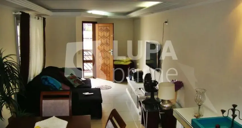 Casa com 3 quartos e 4 vagas de garagem para locação na vila isolina mazzei