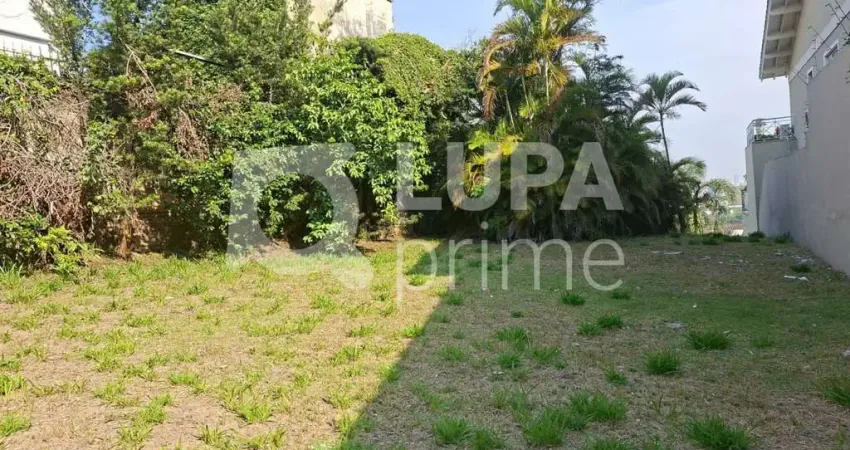 Terreno à venda na Rua Dom Domingos de Silos, 199, Jardim São Bento, São Paulo