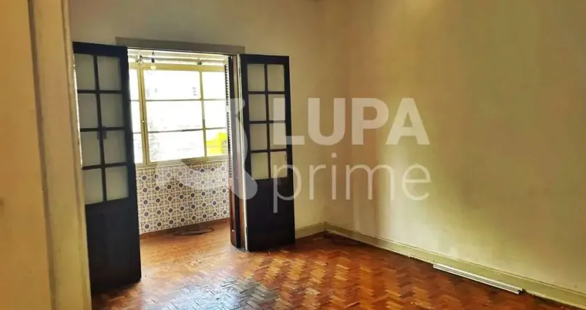 Casa com 2 quartos e 2 vagas de garagem à venda na vila maria alta