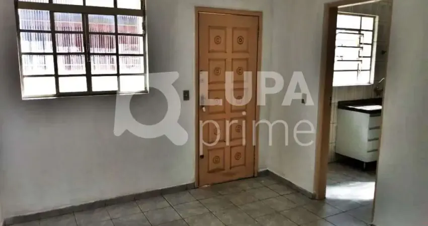 Casa com 2 quartos e 1 vaga de garagem para locação na vila maria alta