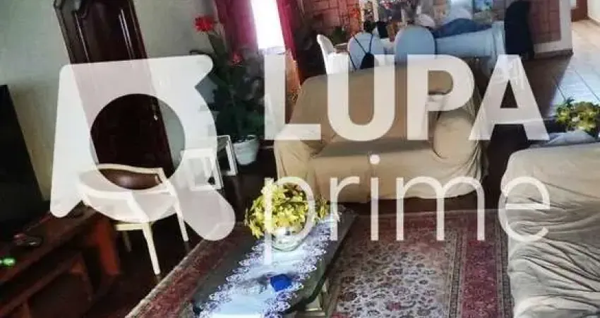 Casa com 5 quartos à venda na Rua Teresa Francisca Martin, 99, Canindé, São Paulo