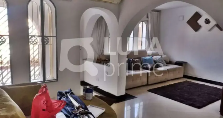 SOBRADO COM 3 QUARTOS E 2 VAGAS DE GARAGEM PARA VENDA, VILA MEDEIROS, SÃO PAULO