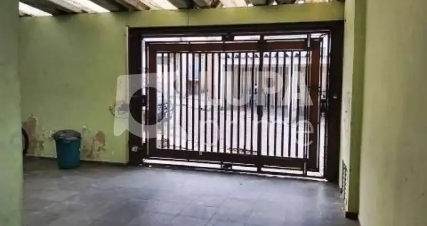 SOBRADO COM 3 QUARTOS E 3 VAGAS PARA VENDA NA VILA CONSTANÇA
