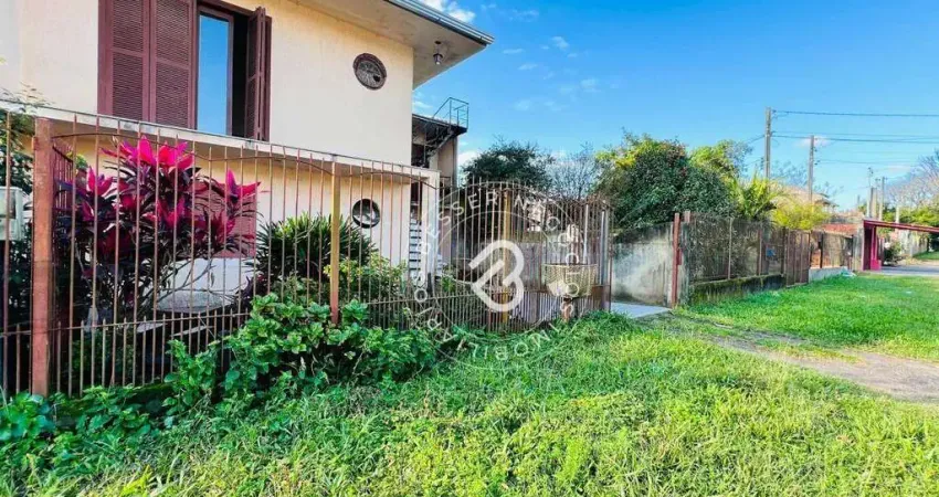Sobrado com 4 dormitórios à venda, 210 m² por R$ 420.000,00 - Capão da Cruz - Sapucaia do Sul/RS