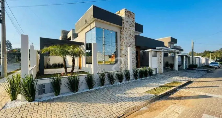 Casa com 3 dormitórios à venda, 128 m² por R$ 689.000,00 - Campestre - São Leopoldo/RS
