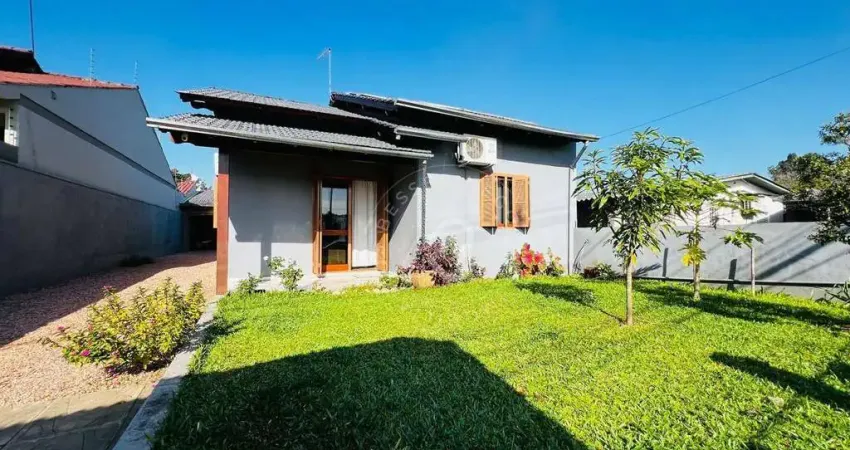 Casa com 2 dormitórios à venda, 150 m² por R$ 549.000,00 - Colonial - Sapucaia do Sul/RS