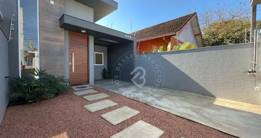 Casa com 3 dormitórios à venda, 100 m² por R$ 690.000,00 - Cristo Rei - São Leopoldo/RS