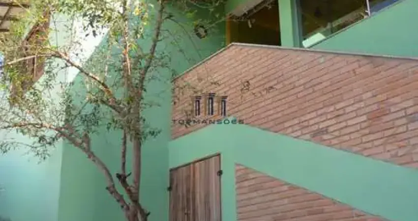 Casa ampla com 120M2 de área construída, São José da Lapa, MG