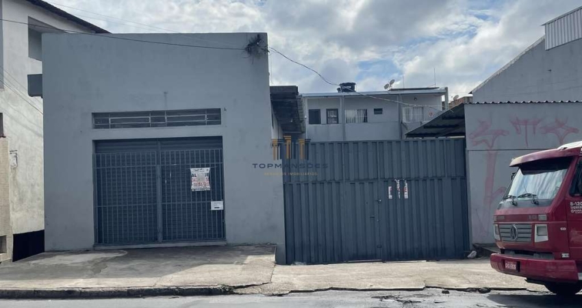 Loja e pátio com 620m2 em excelente ponto comercial no Céu Azul/BH