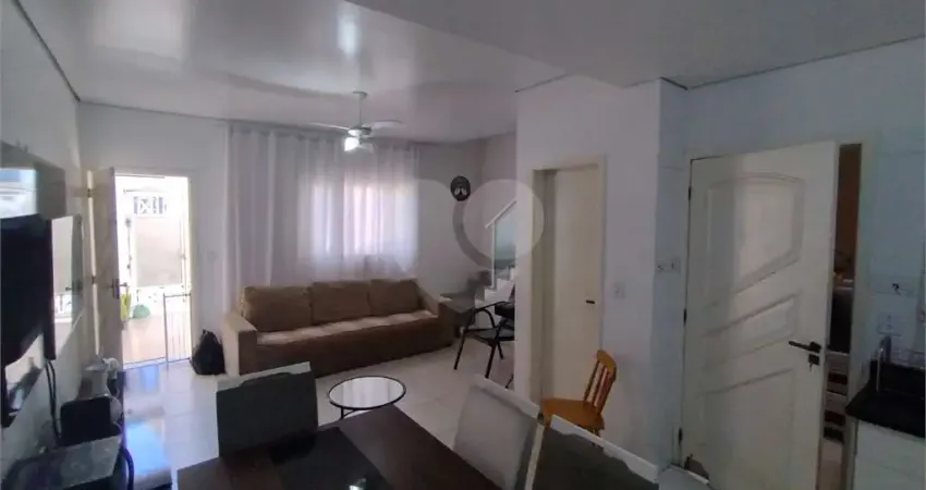 Sobrado com 2 quartos à venda em Vila Carmem - SP