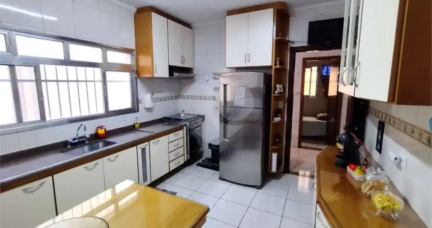 Casa com 4 quartos à venda na Rua Barão do Pirai, Vila Zelina, São Paulo