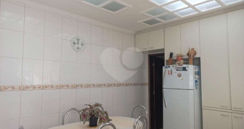 Casa com 5 quartos à venda na Avenida Senador Roberto Simonsen, Centro, São Caetano do Sul