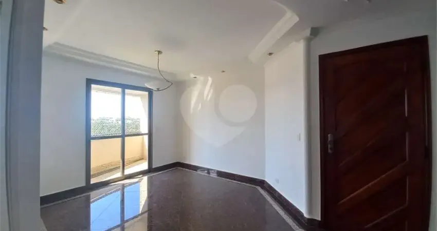 Apartamento com 3 quartos à venda em Jardim Avelino - SP
