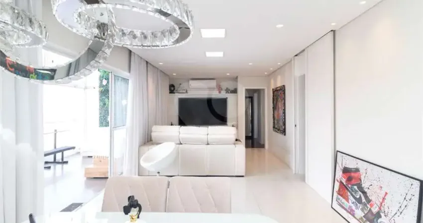 Apartamento com 3 quartos à venda em Jardim Avelino - SP