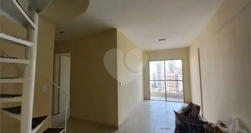 Cobertura com 2 quartos para alugar na Rua Marquês de Valença, Alto da Mooca, São Paulo