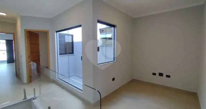 Casa com 3 quartos à venda na Rua Benedito Galvão, 70, Vila Carrão, São Paulo