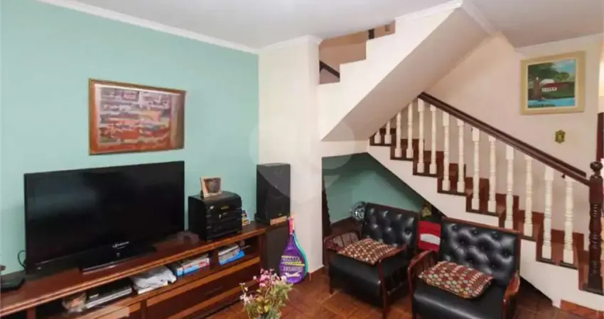 Casa com 3 quartos à venda na Rua Malva Rosa, 33, Jardim São Roberto, São Paulo