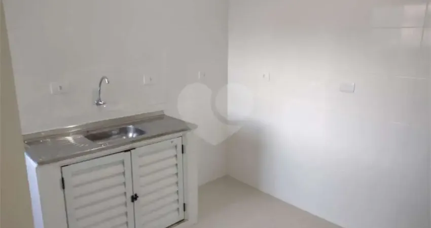 Apartamento com 2 quartos para alugar na Rua Iguaçaba, 106, Chácara Belenzinho, São Paulo