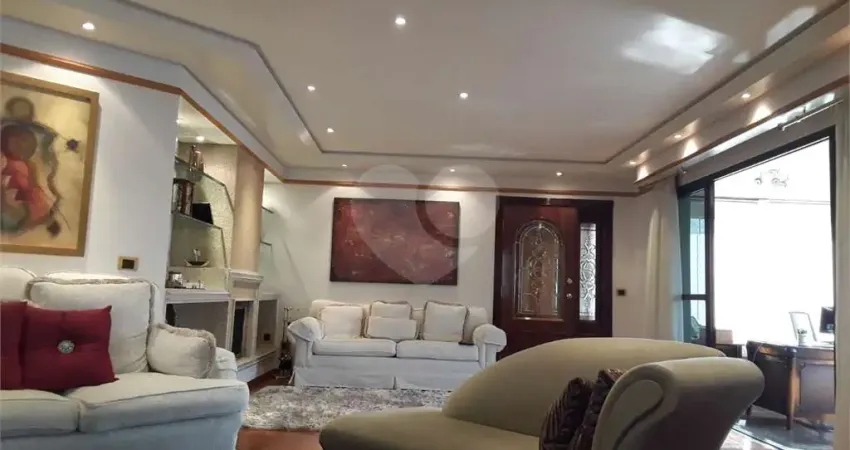 Apartamento com 4 quartos à venda em Jardim Avelino - SP