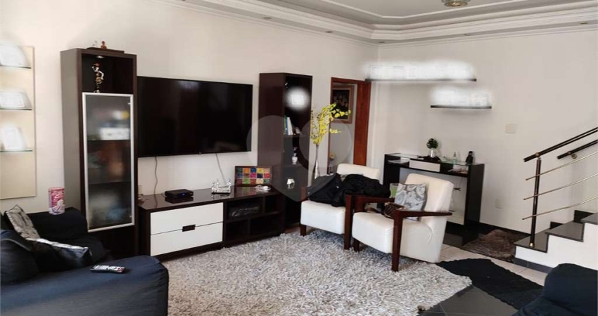 Casa com 4 quartos à venda na Rua São Lourenço, Vila Alpina, São Paulo