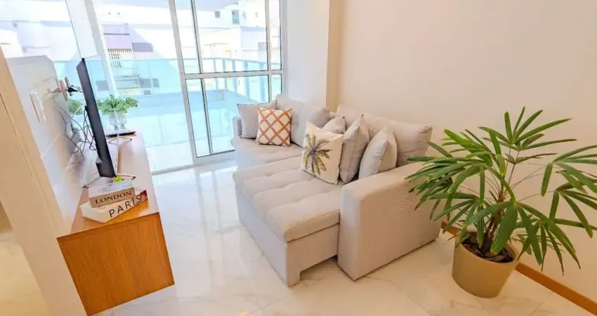 Exclusividade e sofisticação no villa oceânica: seu apartamento de 3 quartos, finamente mobiliado, com lazer completo na cobertura e a poucos passos d