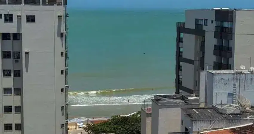 Apartamento mobiliado de 3 quartos na avenida praiana — andar alto, vista para as montanhas e vista discreta para o mar!