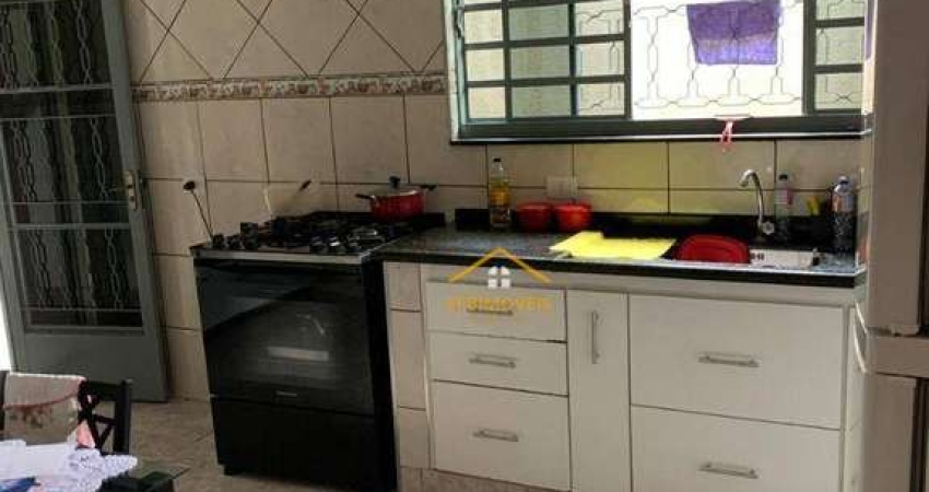 Casa com 3 dormitórios à venda por R$ 380.000 - Jardim Das Palmeiras-Cdhu - Nova Odessa/SP