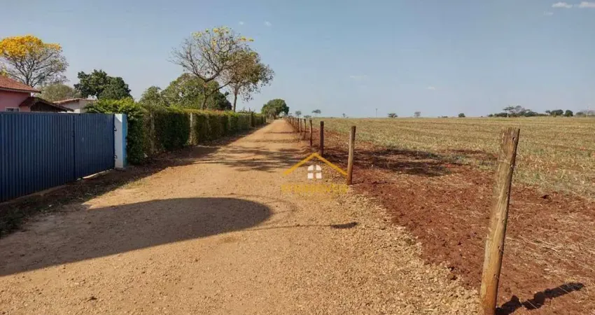 Terreno de 2200 m² à venda, na cidade de  Itaju/SP. por R$ 165.000